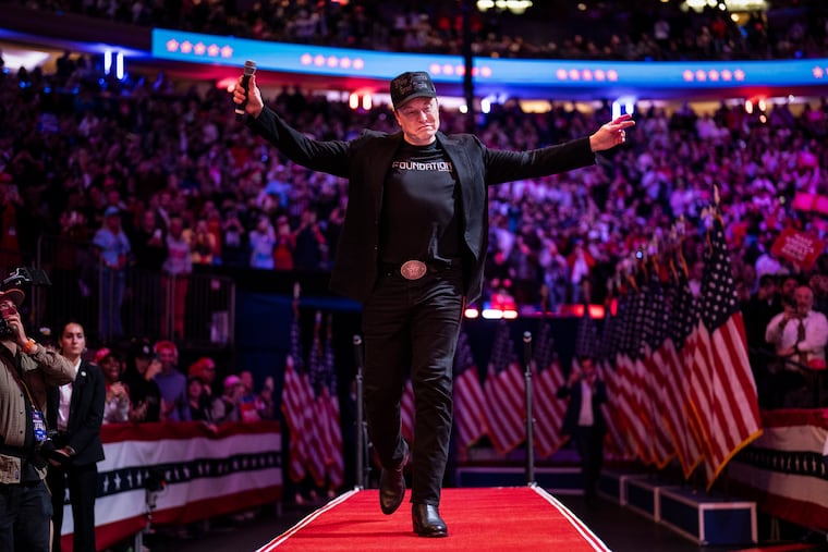 Elon Musk walks out to speak at a campaign rally for Donald Trump at Madison Square Garden in New York on Oct. 27. MUST CREDIT: Jabin Botsford/The Washington Post