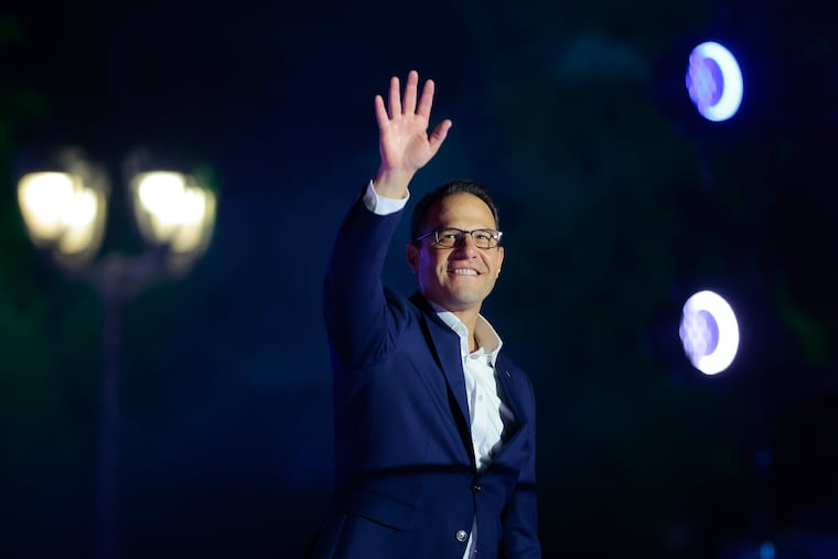 Pennsylvania Governor Josh Shapiro waves to before speaking during an election eve rally and concert supporting the candidacy of Vice President Kamala Harris at the Philadelphia Museum of Art on Monday, November 4, 2024.
